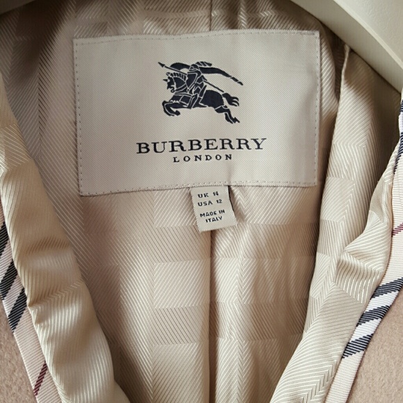 Burberry Trench Coat - Picture 4 of 4