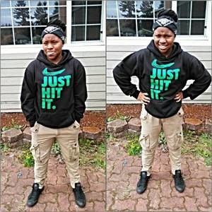 Meet your Posher, Kayla