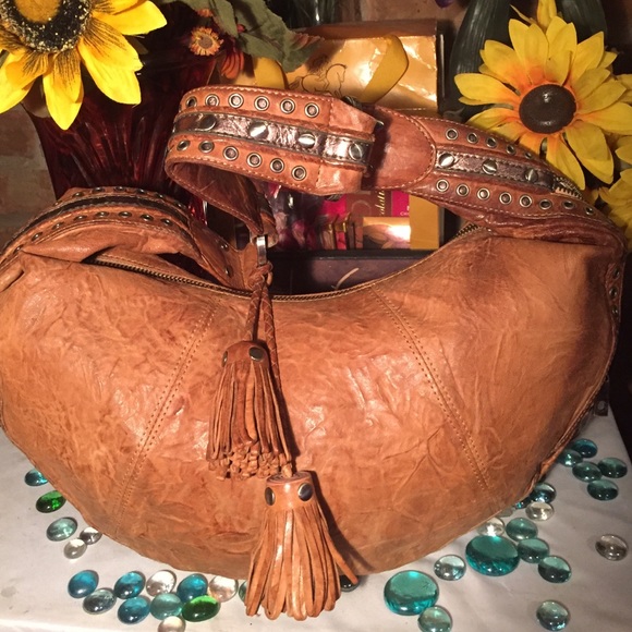 Junior Drake Hobo Bag - Picture 2 of 4