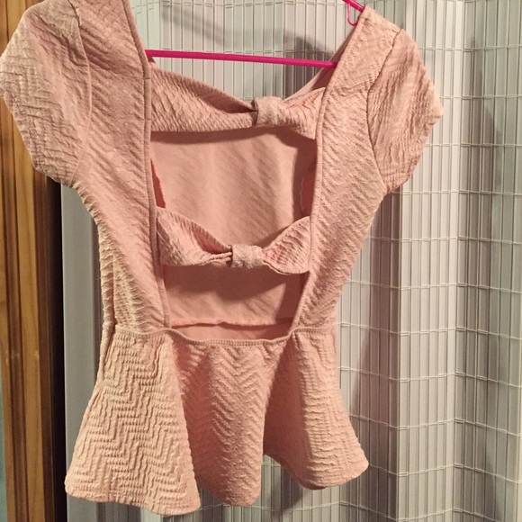 Light pink - Picture 2 of 2