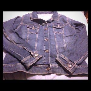 Super adorable Old navy Blue Jean Jacket XL