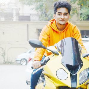 Meet your Posher, Uzair
