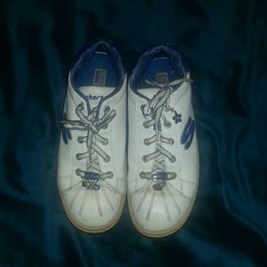 EVERYTHING MUST GO *** Skechers Sneakers w/Charms