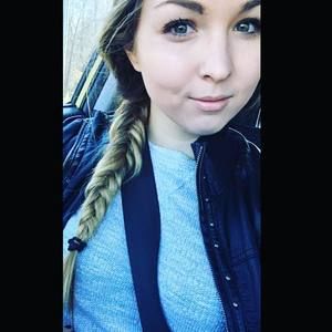 Meet your Posher, Alycia