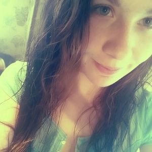 Meet your Posher, Corrina