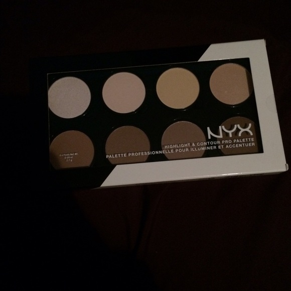 NYX contour palette