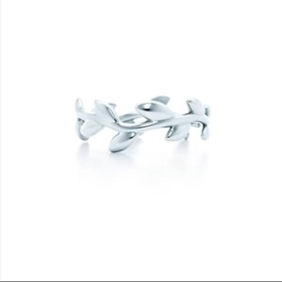 Tiffany & Co. Olive leaf ring