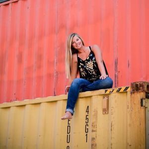 Meet your Posher, Emma