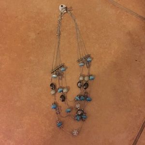 Beautiful necklace makes your outfit out at night