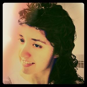 Meet your Posher, Serena