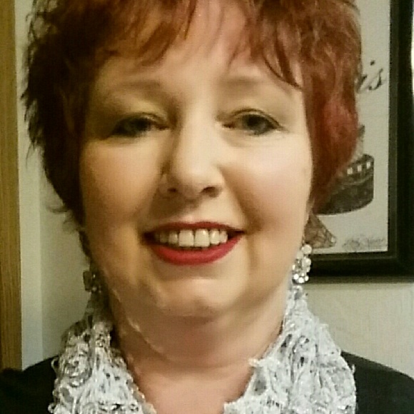 Meet your Posher, Cheryl