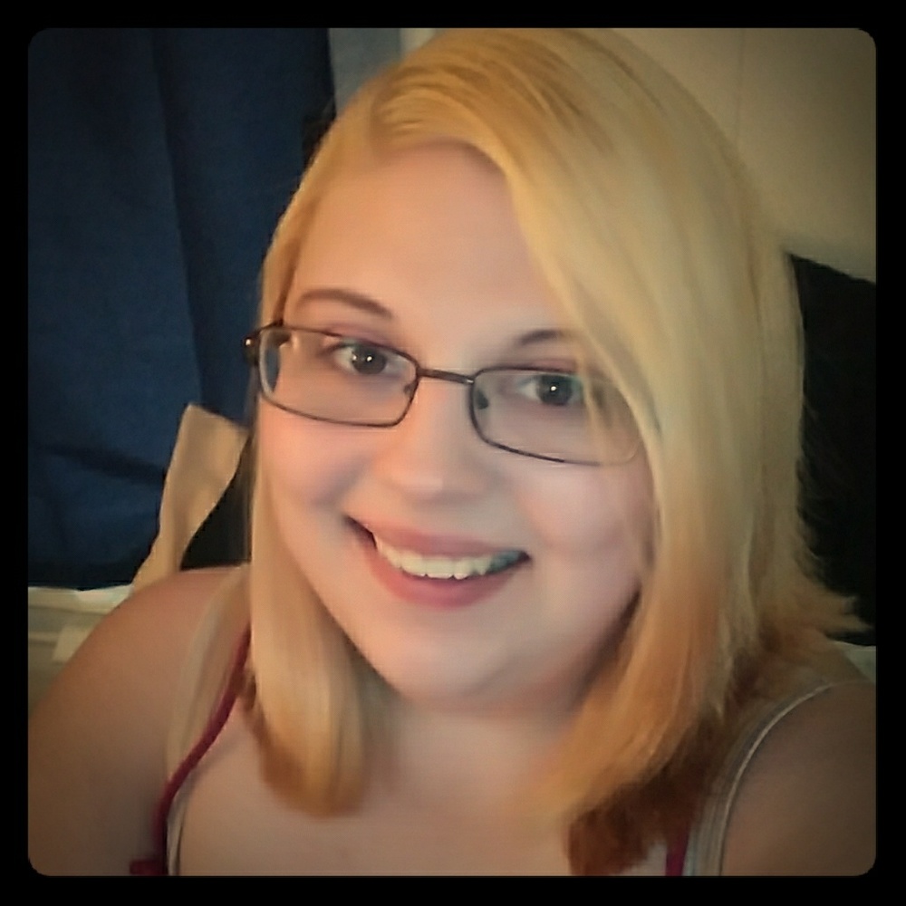 Meet your Posher, Ashley