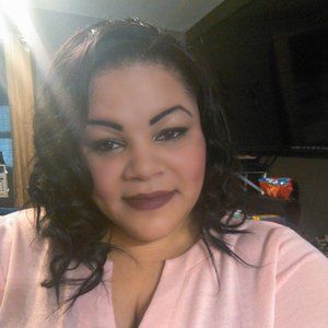 Meet your Posher, Constance