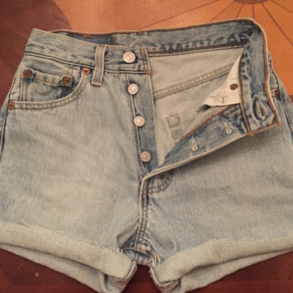 High-waisted Levi's Denim