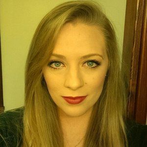 Meet your Posher, Christie