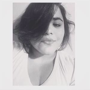 Meet your Posher, Made