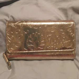 Gold wallet