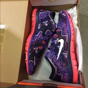 Women's Nike Free 5.0 TR Fit 4 PRT Size 7