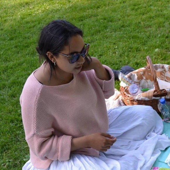 Meet your Posher, Noelle