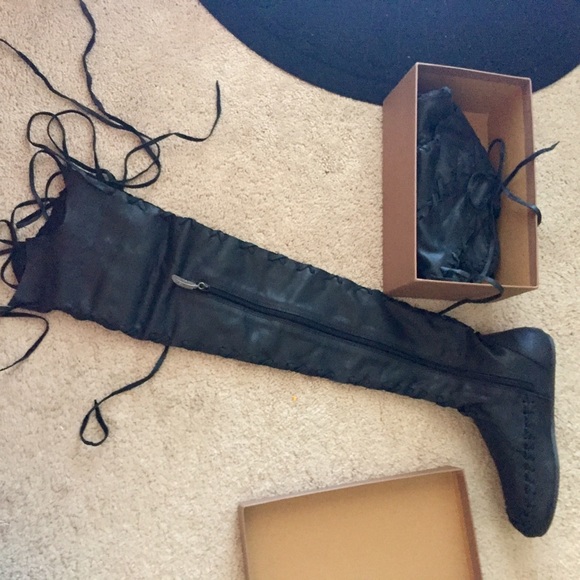 Gypsy Dharma Black Leather OTK boots! NWT, 37 - Picture 4 of 4