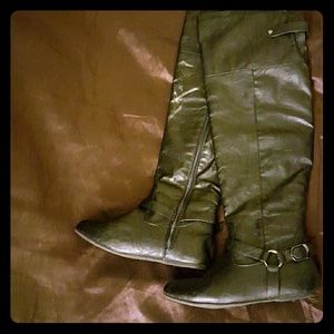 Black knee high boots