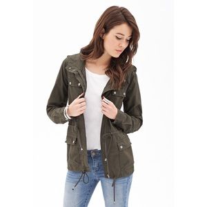 Light weight utility jacket