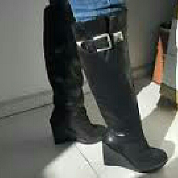 Michael Kors fur lined platform boots