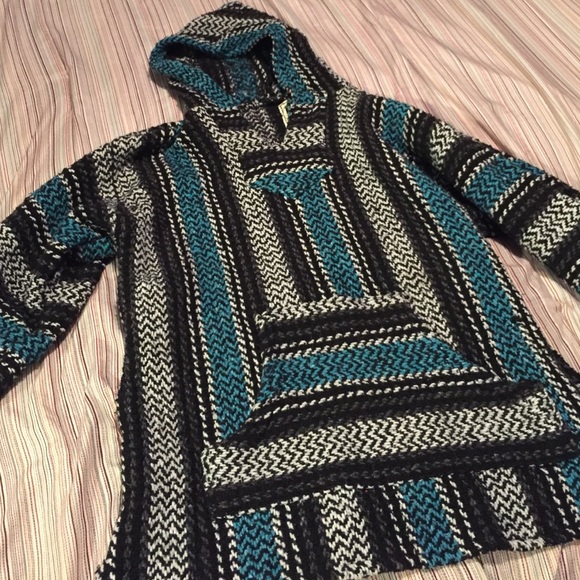 Poncho jacket from pismo