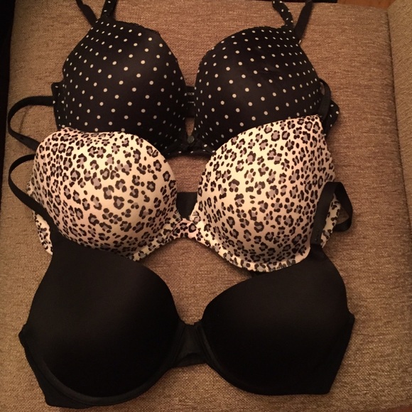 36D Victoria Secret Bra Bundle💗