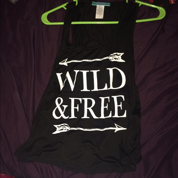 Crop Top Bundle - Picture 2 of 4