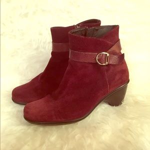 Dansko Bootie size 38