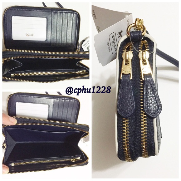 🚫Sold🚫🆕 Coach Phone Wallet (Navy) - Picture 3 of 4
