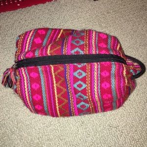 Beautiful makeup bag!