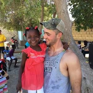 Meet your Posher, Adam