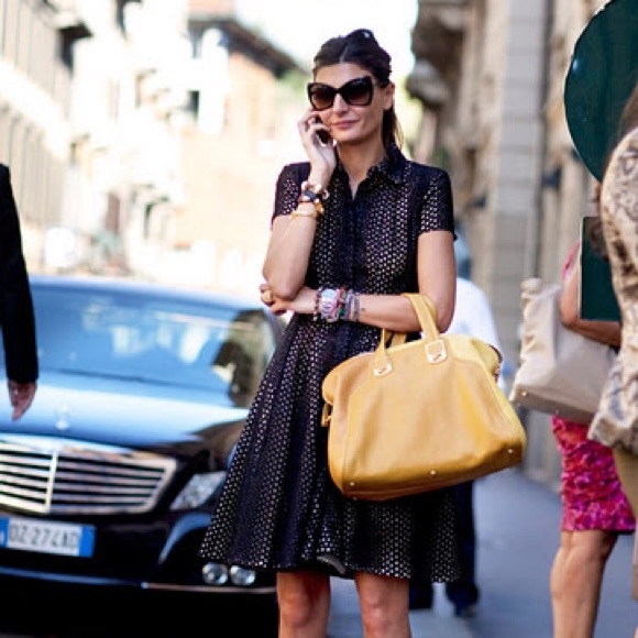 - SOLD -TOM FORD Sunglasses - Picture 2 of 5