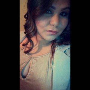 Meet your Posher, Melissa