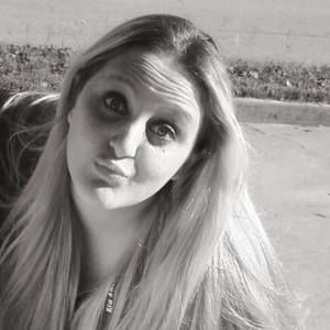 Meet your Posher, Cassandra