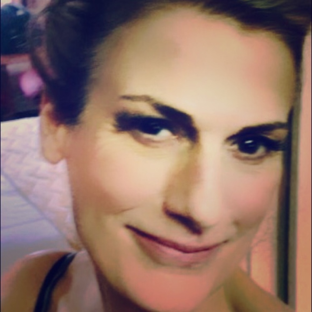 Meet your Posher, Cathleen