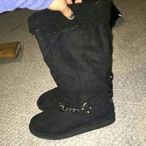 ☕ SOLD on XenTea ☕ Guess Boots Black Calf Height