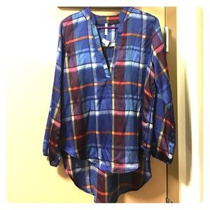 Long sleeve plaid blouse