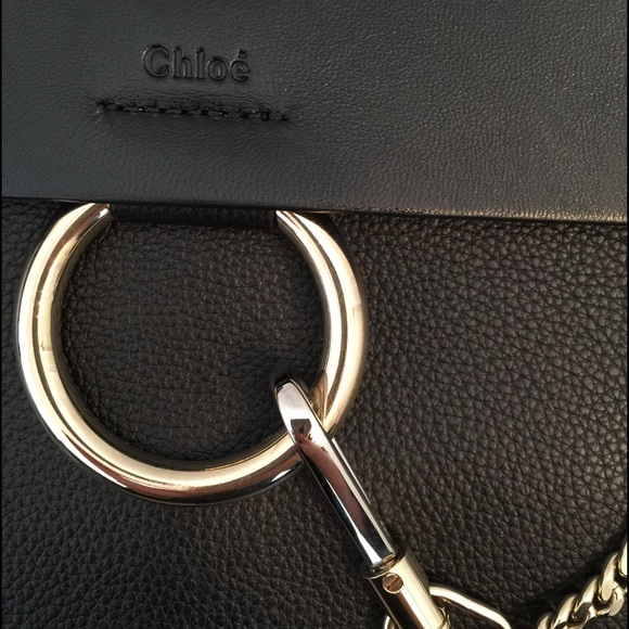 Chloe Faye - Picture 2 of 4