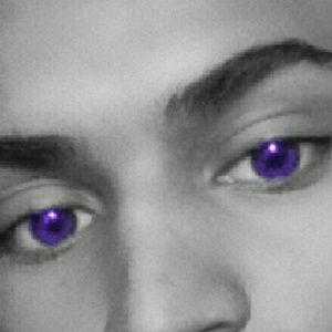 Meet your Posher, Devonte