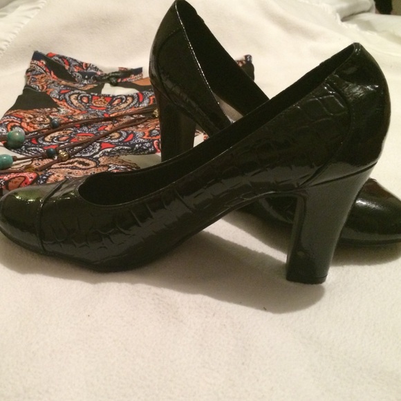 High heels ⚫️🎀