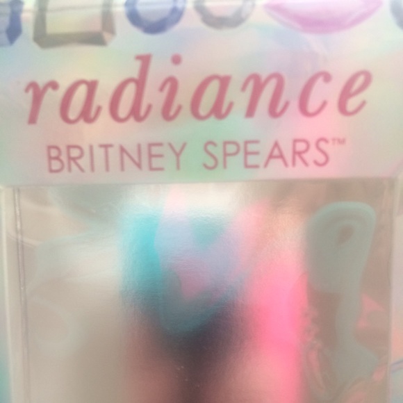 RADIANCE perfume by Britney Spears