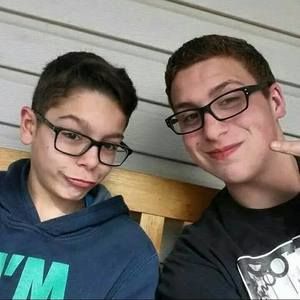 Meet your Posher, Caleb