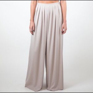 Wide Leg Beige Trouser