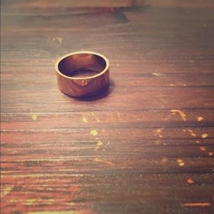 Gold ring size 6