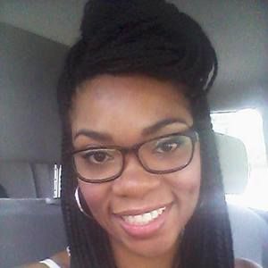 Meet your Posher, Chanel