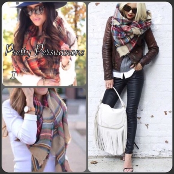 SOLD OUT💞NWT Multicolored Plaid Frayed Wrap Scarf - Picture 3 of 4