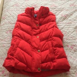 NWOT Gap Puffer Vest
